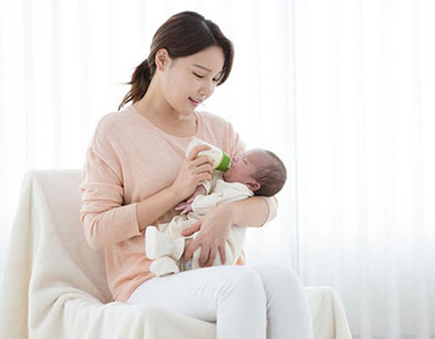 江宁路、静安育婴师为宝宝智力开发-红臀湿疹预防护理-宝宝按摩