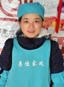 张阿姨-江苏人-6年育婴师经验，带过3个宝宝-会做辅食