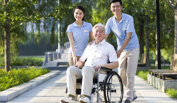 专业1对1老人护理-照顾老人保姆-老人护理-护工-张江-川沙